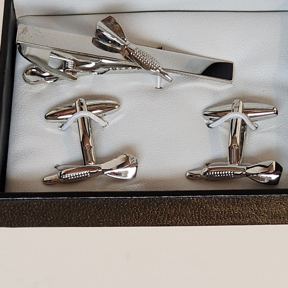 Game Of Darts Cufflink Tie Clip Set Gift Box Dad Uncle Grandpa Brother Friend BF